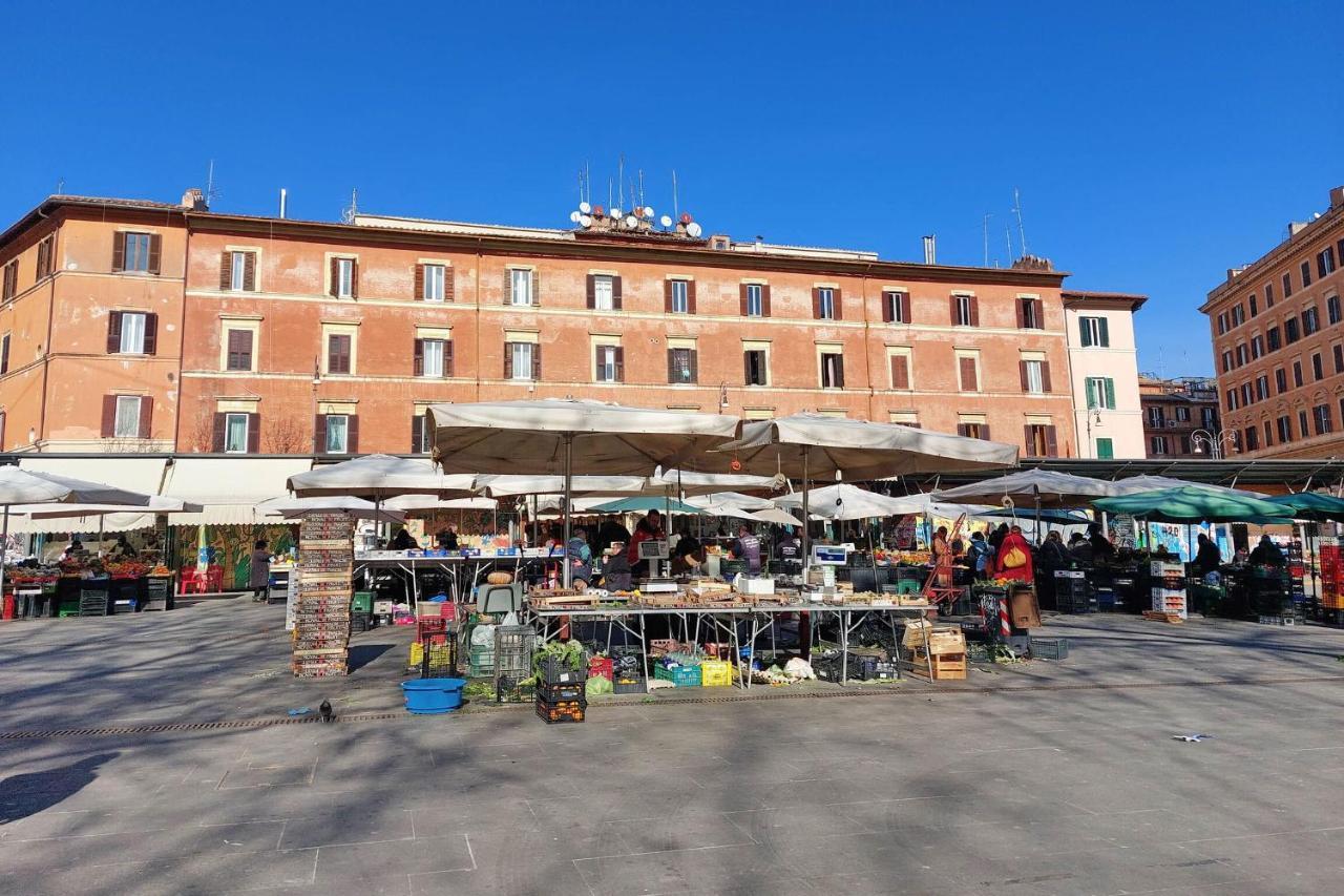 Dandolo In Trastevere By Halldis Rome Luaran gambar